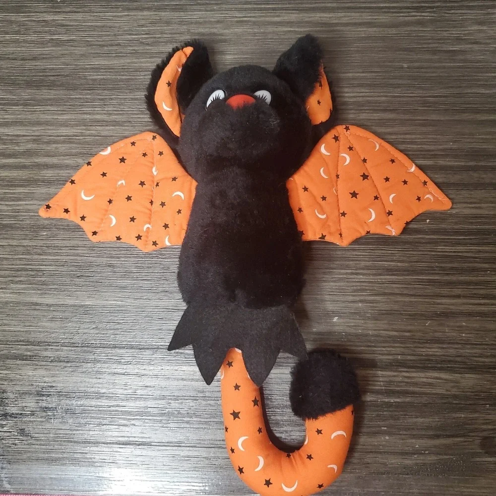 New Design Stuffed Black And Orange Halloween Bat Pattern Wings Kitschy Eyes
